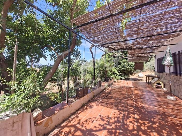 Country Property for Sale in Periana