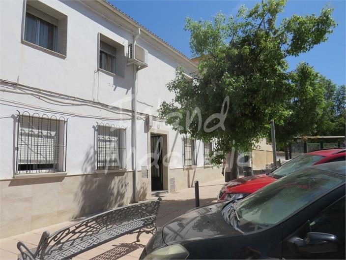 Apartment for Sale in Martos