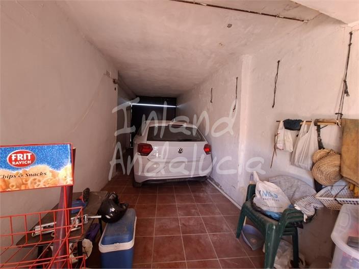 Chalet for Sale in Alcaucín