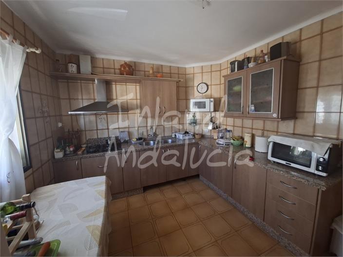 House for Sale in Alcaucín