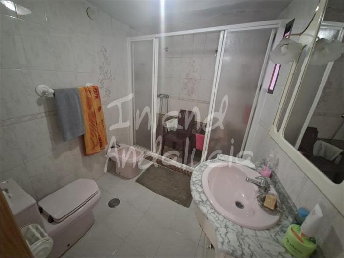 House for Sale in Alcaucín