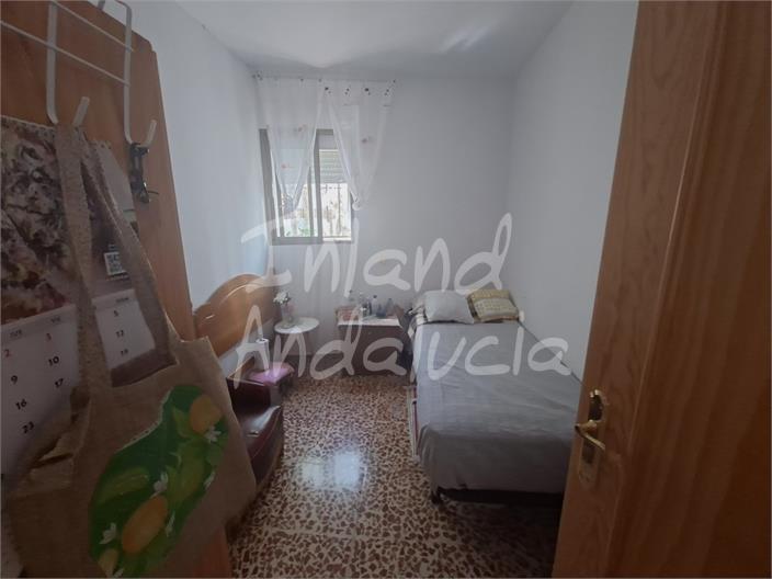 House for Sale in Alcaucín