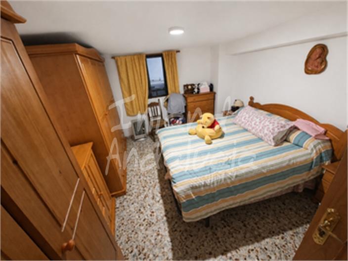 House for Sale in Alcaucín