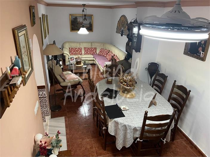 House for Sale in Periana