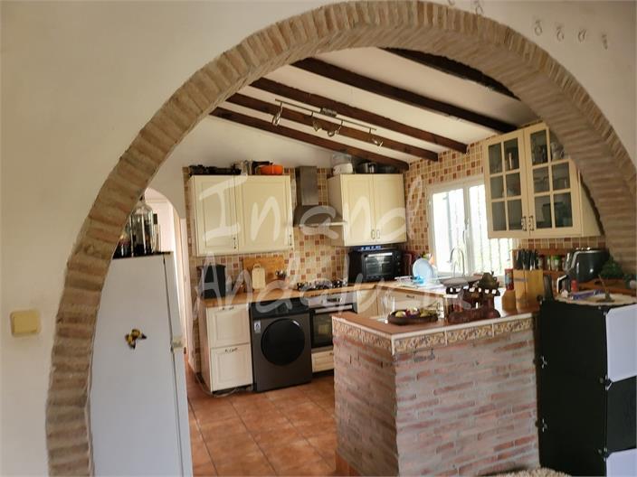 Villa for Sale in Sedella