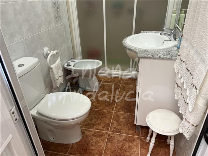 House for Sale in Castillo de Locubín