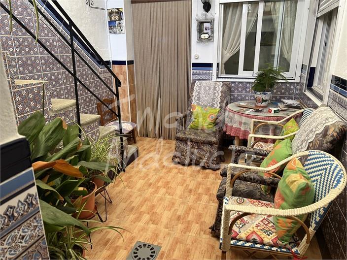 House for Sale in Castillo de Locubín