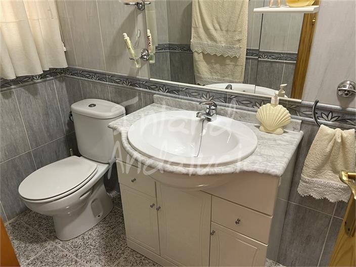 House for Sale in Castillo de Locubín