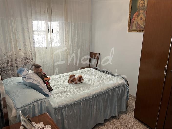 House for Sale in Castillo de Locubín