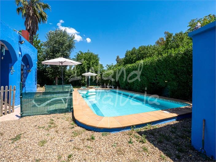 Villa for Sale in Marchena