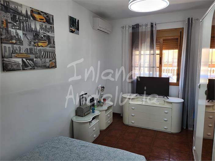 Villa for Sale in Villanueva de Algaidas