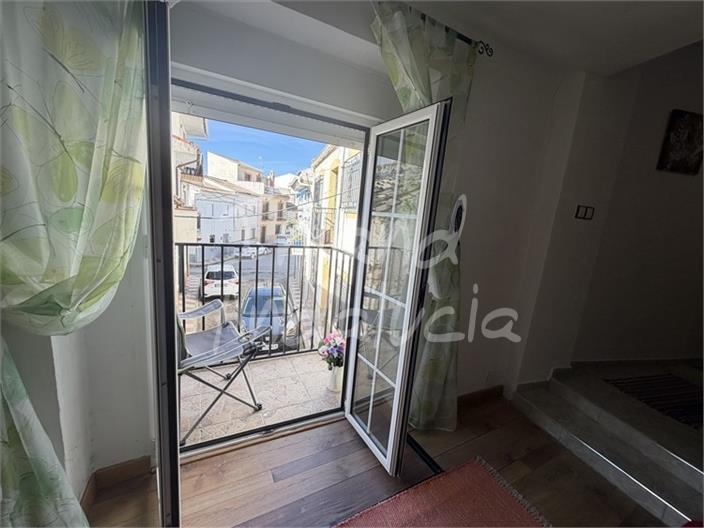 House for Sale in Montillana