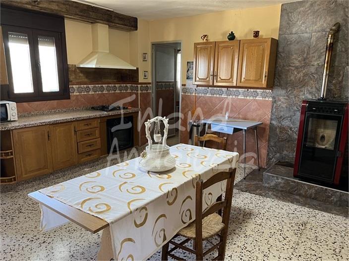 Casa en Venta en Castillo de Locubín