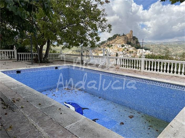 Villa en Venta en Montefrío
