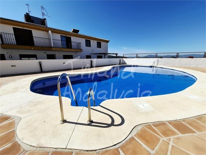 Apartment for Sale in Alcaucín
