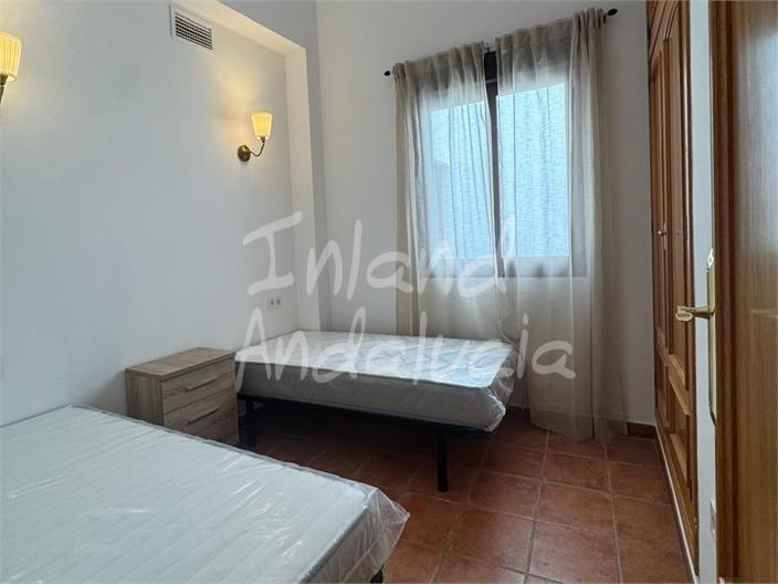 Apartment for Sale in Alcaucín