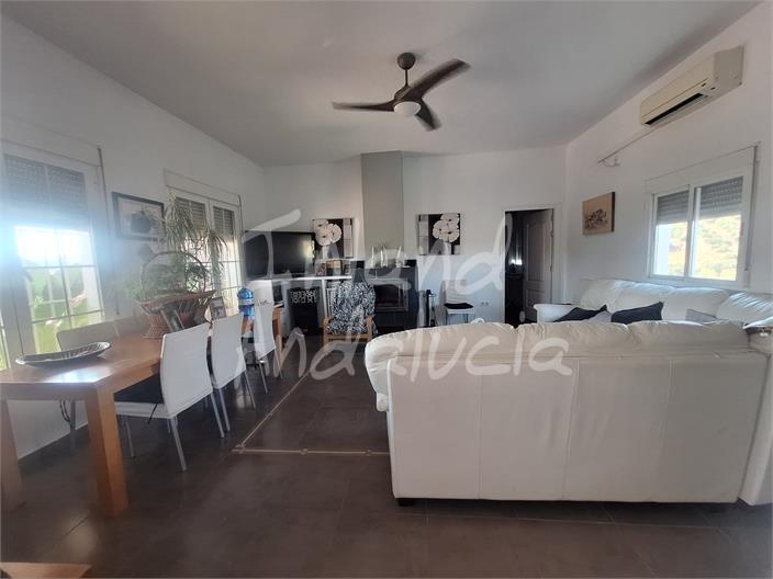 Chalet for Sale in Andújar