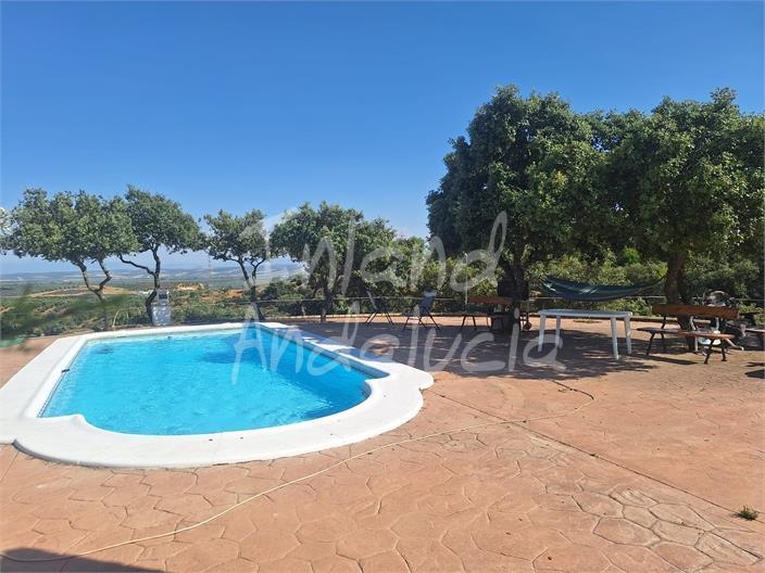 Chalet for Sale in Andújar