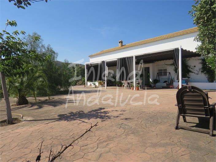 Chalet for Sale in Andújar