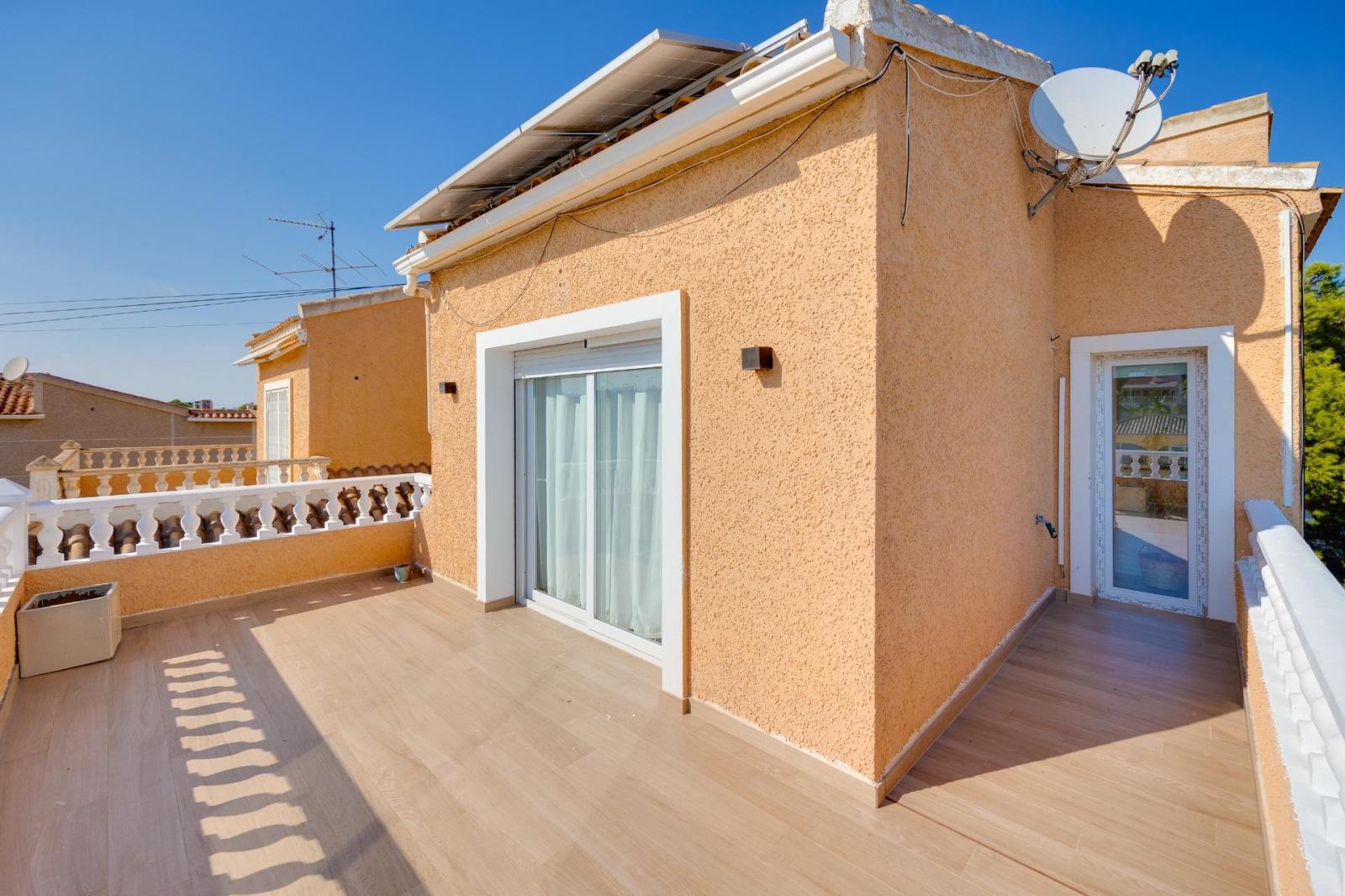 Chalet en Alquiler en Torrevieja