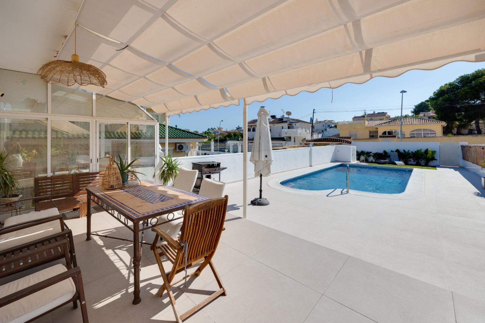 Chalet en Alquiler en Torrevieja