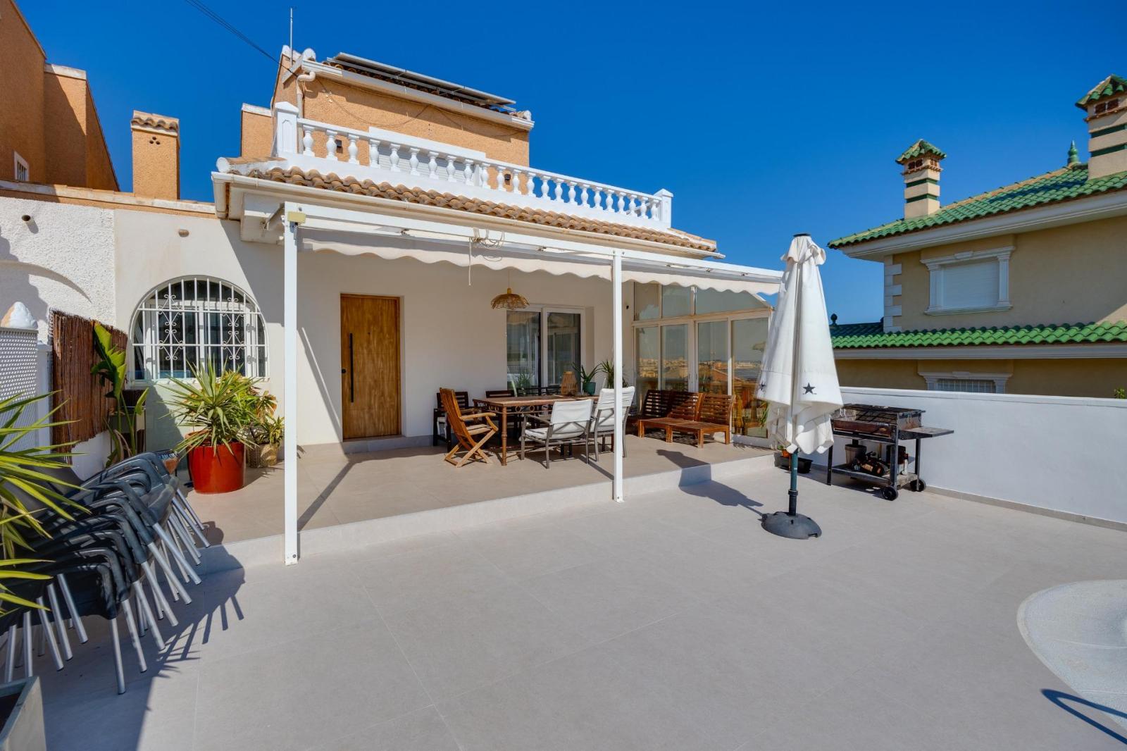 Chalet en Alquiler en Torrevieja
