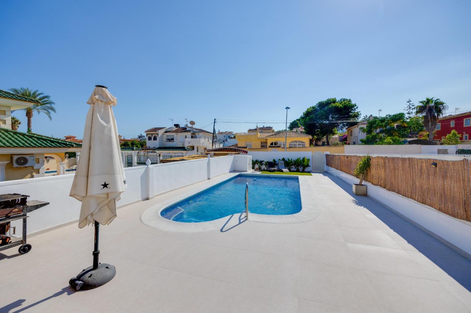 Chalet en Alquiler en Torrevieja