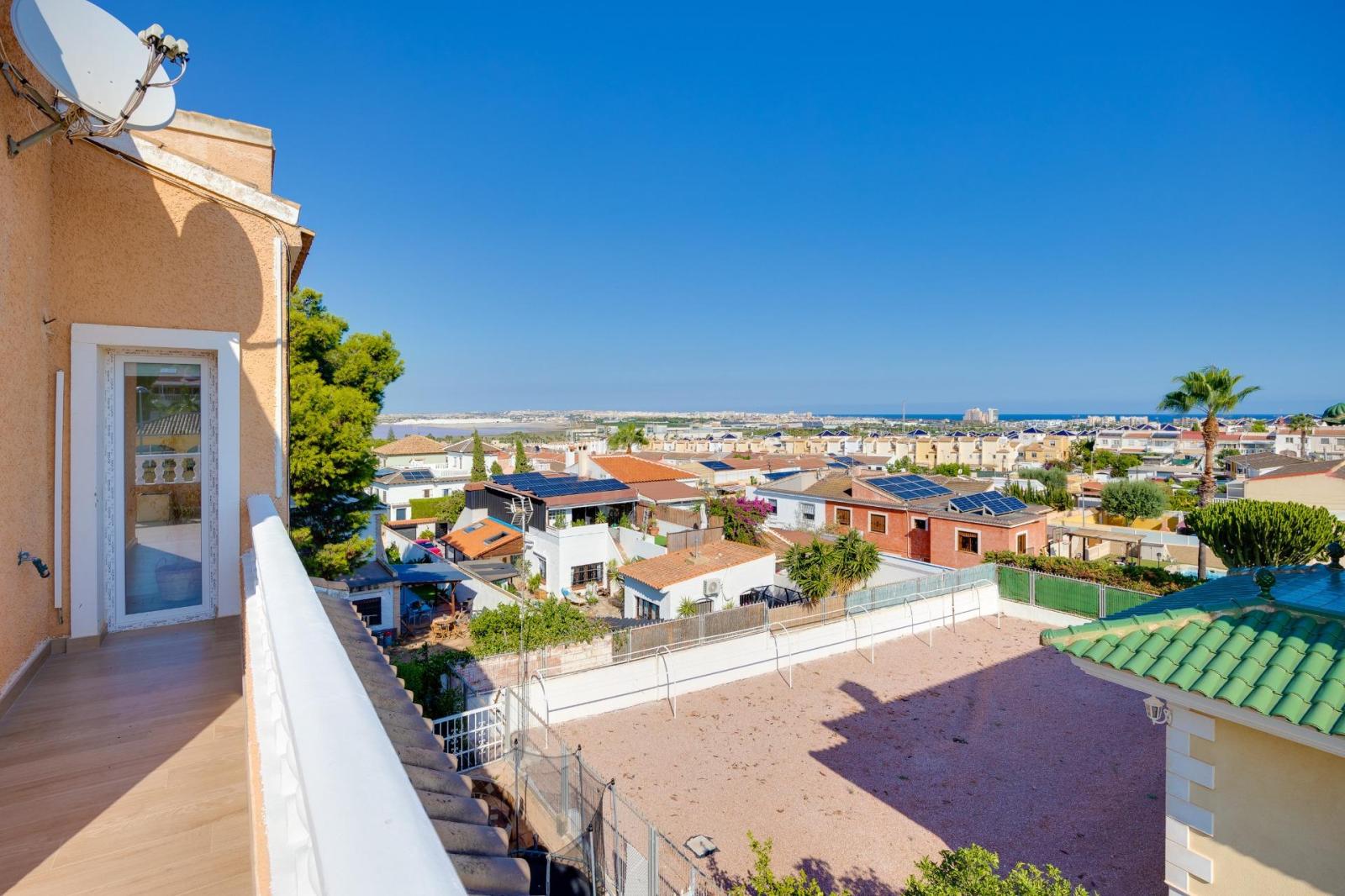 Chalet en Alquiler en Torrevieja