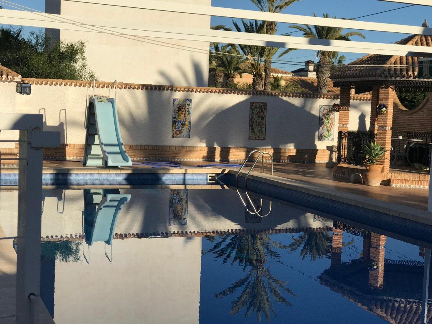 Villa en Venta en Orihuela