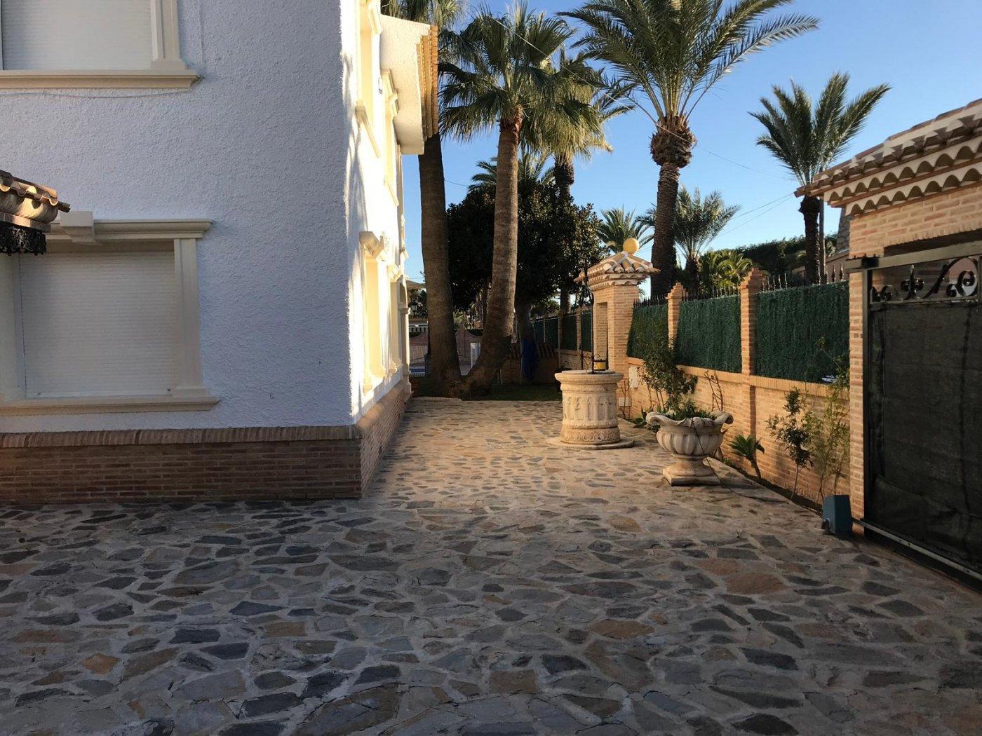 Villa en Venta en Orihuela