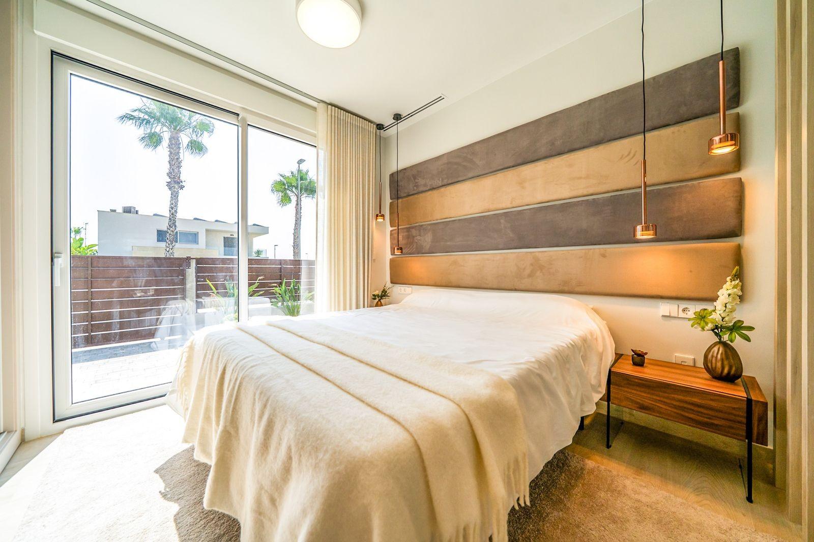 Villa for Sale in Los Montesinos