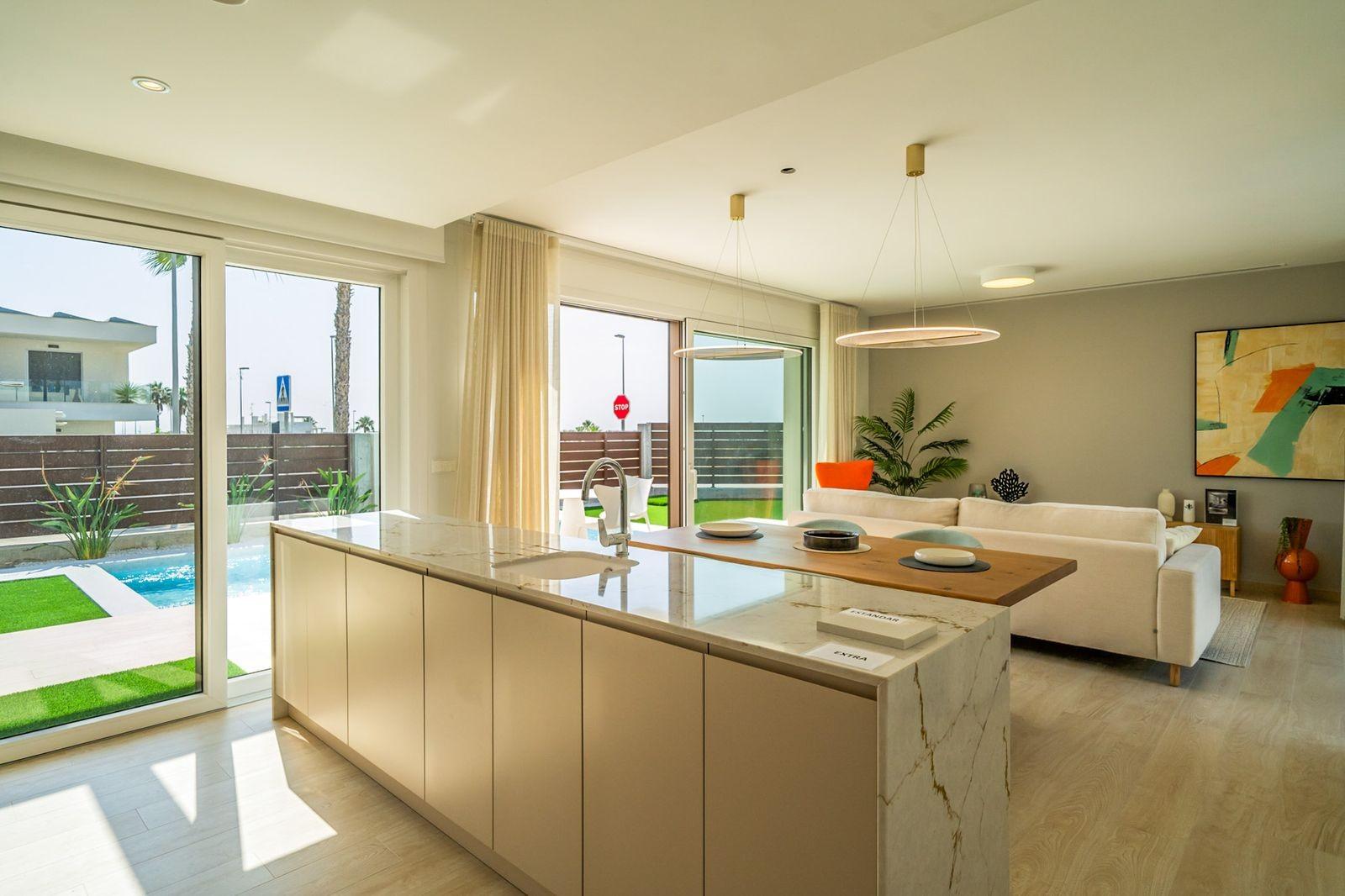 Villa for Sale in Los Montesinos