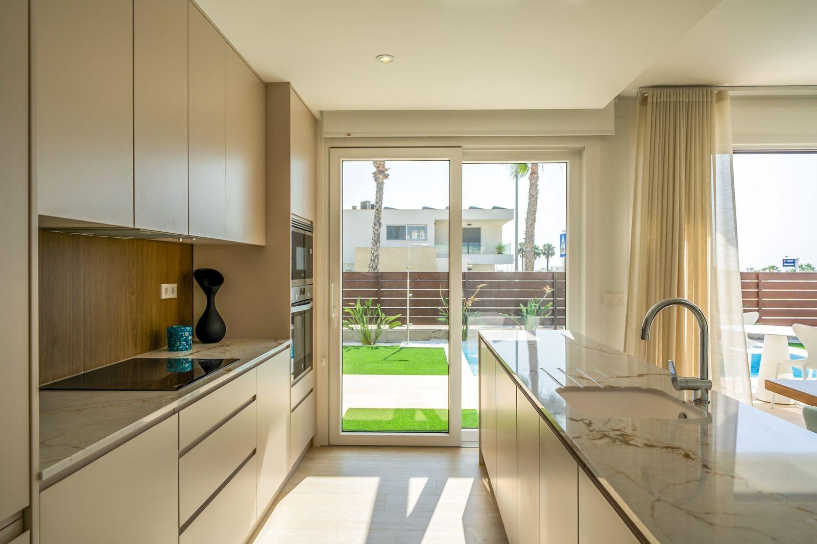 Villa for Sale in Los Montesinos