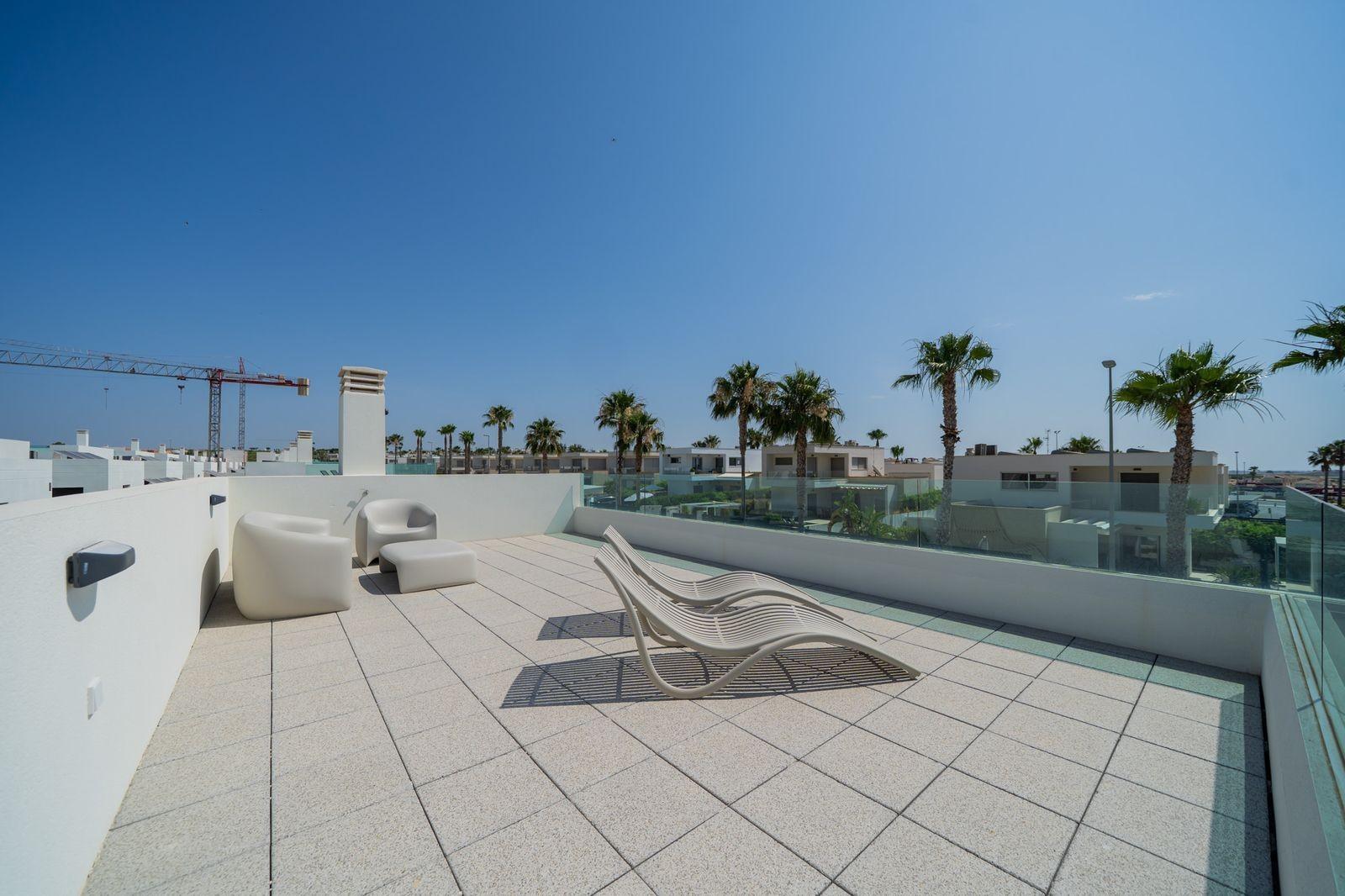 Villa for Sale in Los Montesinos
