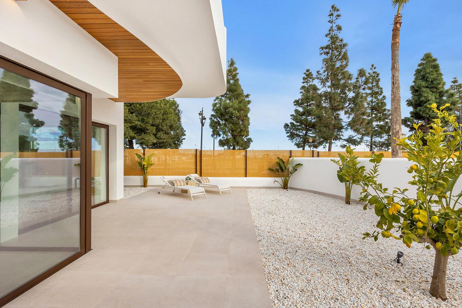 Bungalow for Sale in Los Alcázares