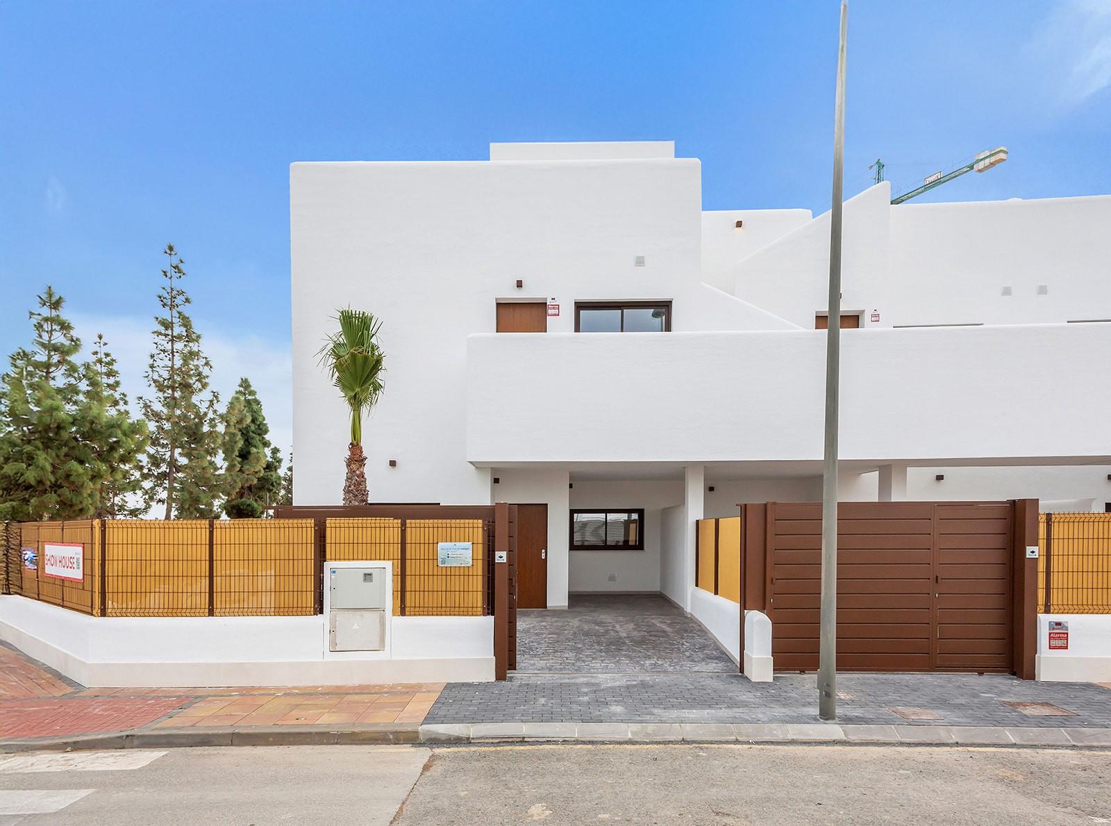 Bungalow for Sale in Los Alcázares