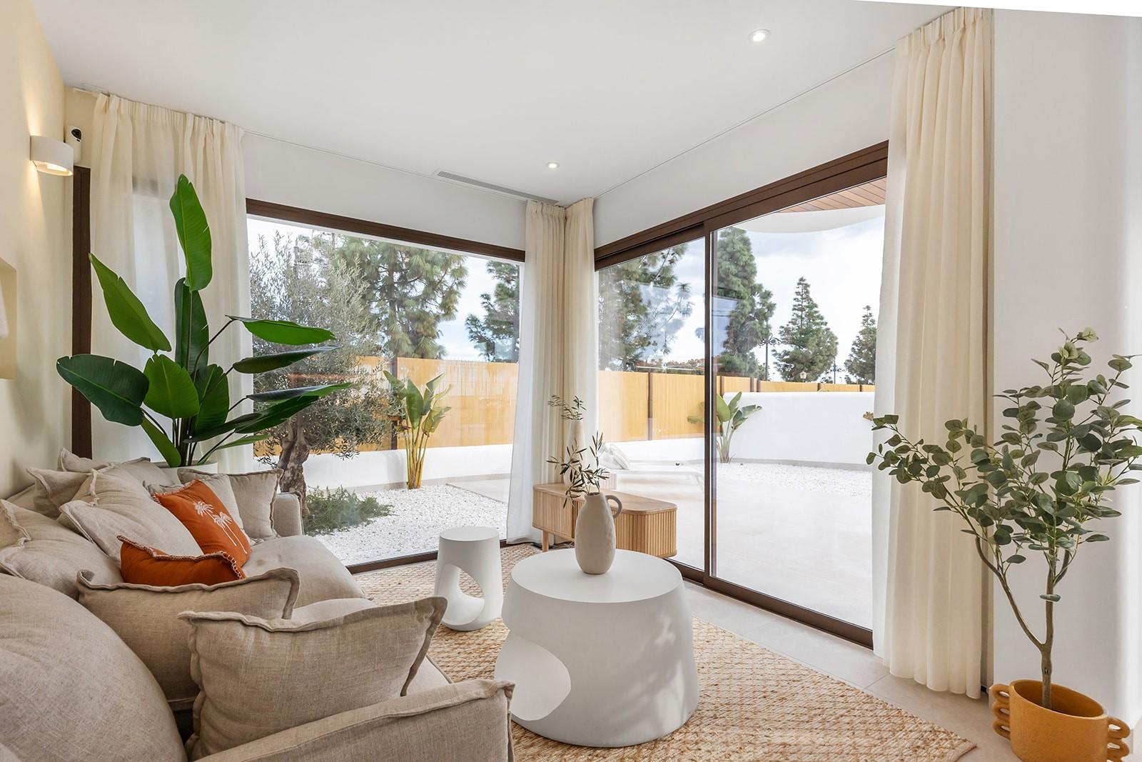 Bungalow for Sale in Los Alcázares