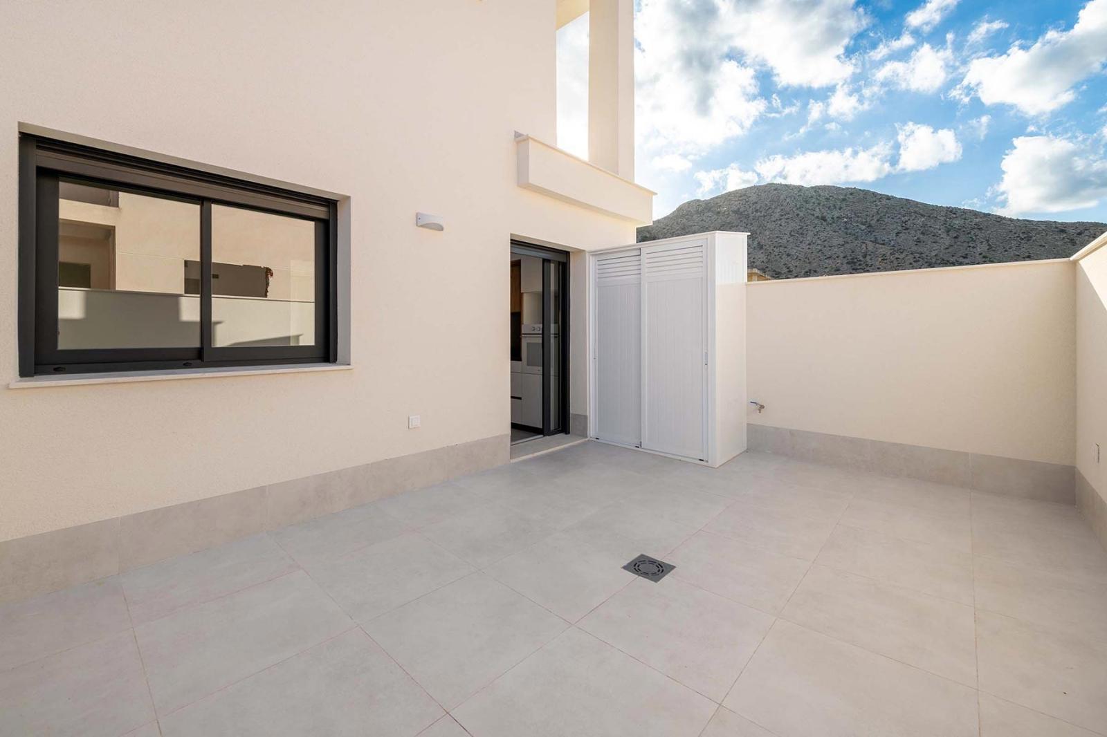 Chalet for Sale in Cox