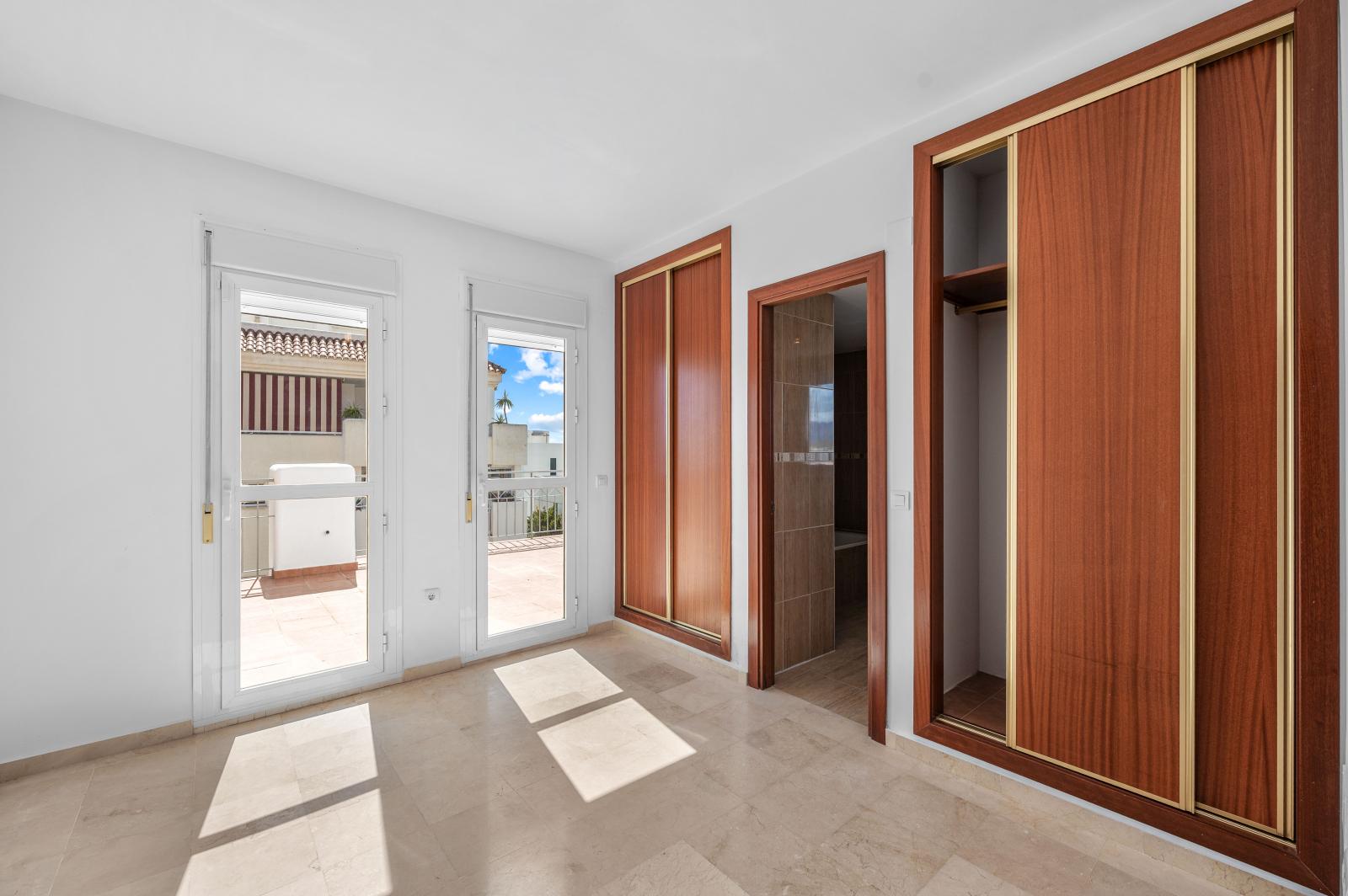 Flat for Sale in Fuengirola