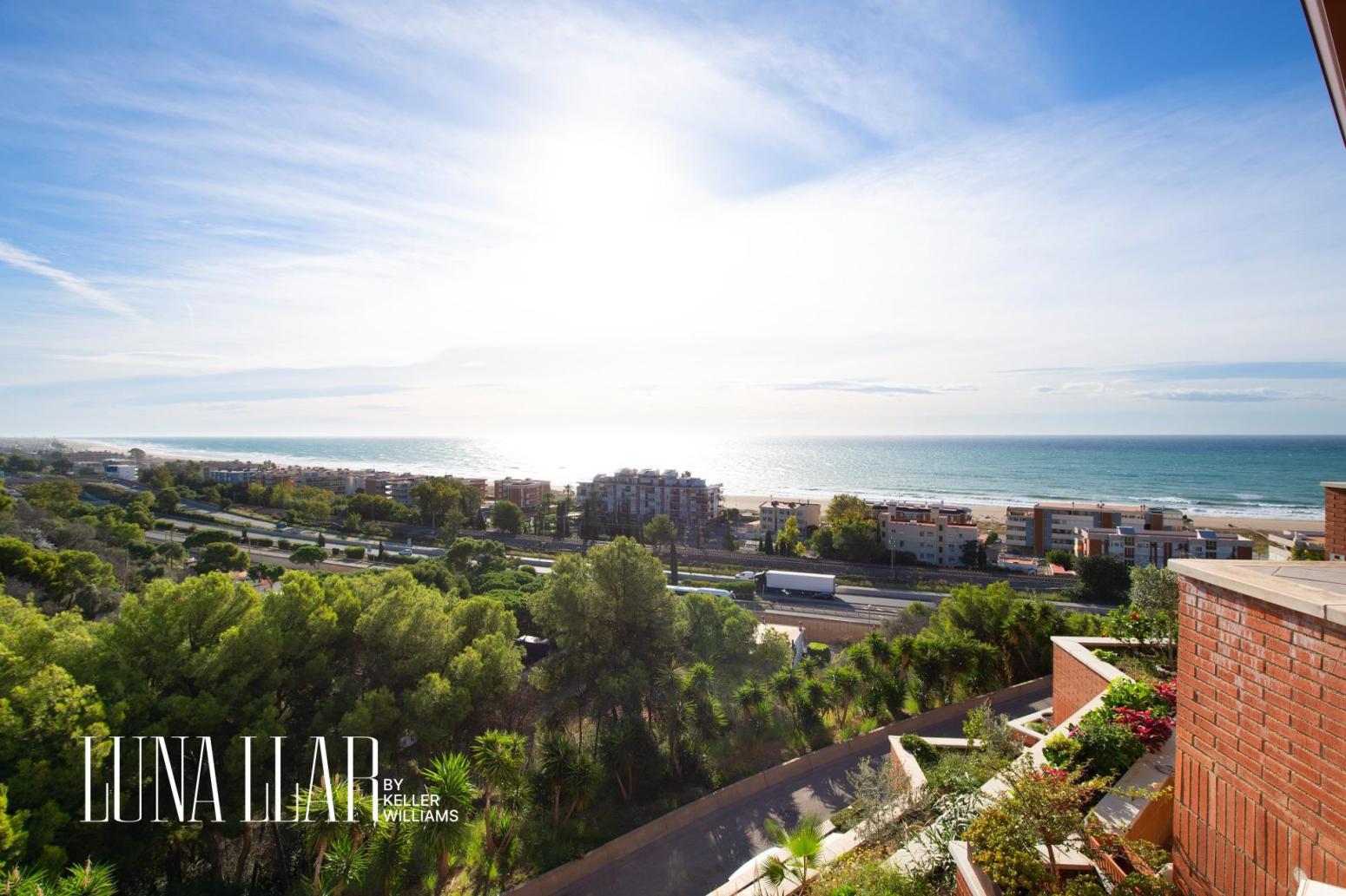 Ático en Venta en Castelldefels
