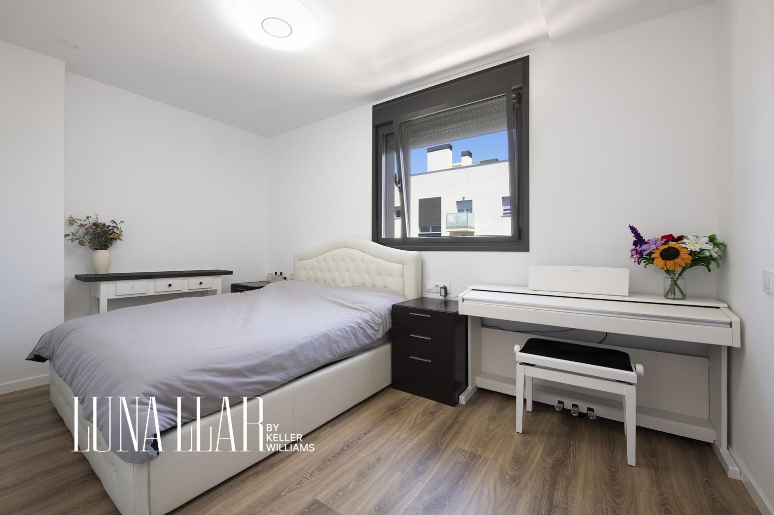 Flat for Sale in Cornellà de Llobregat