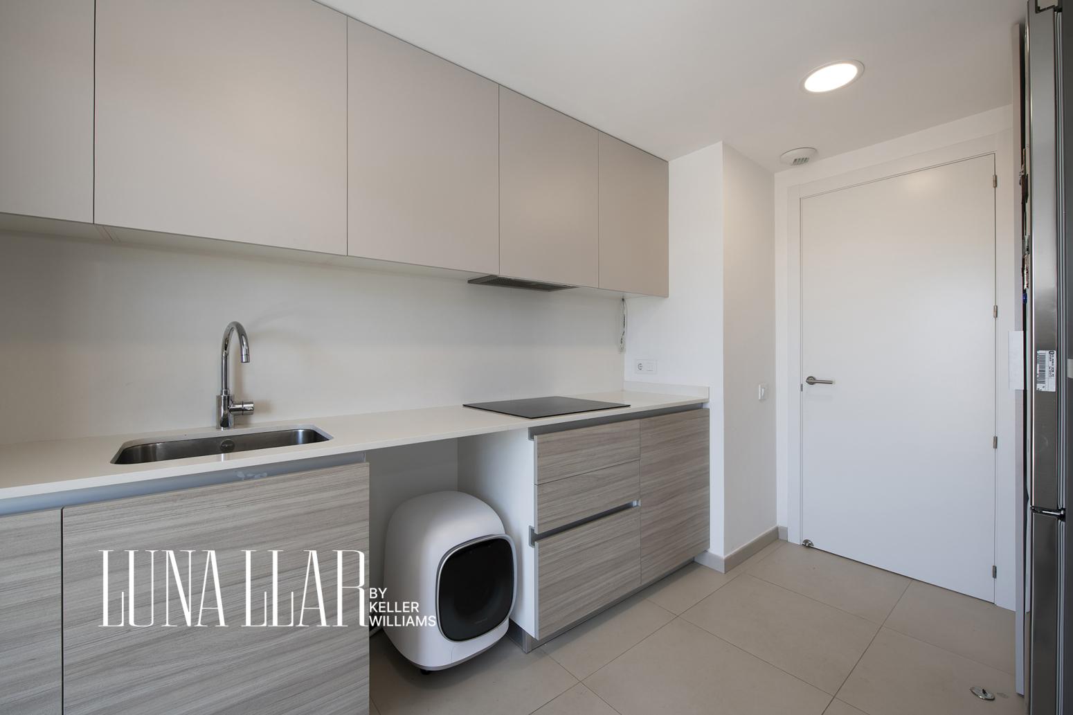 Flat for Sale in Cornellà de Llobregat