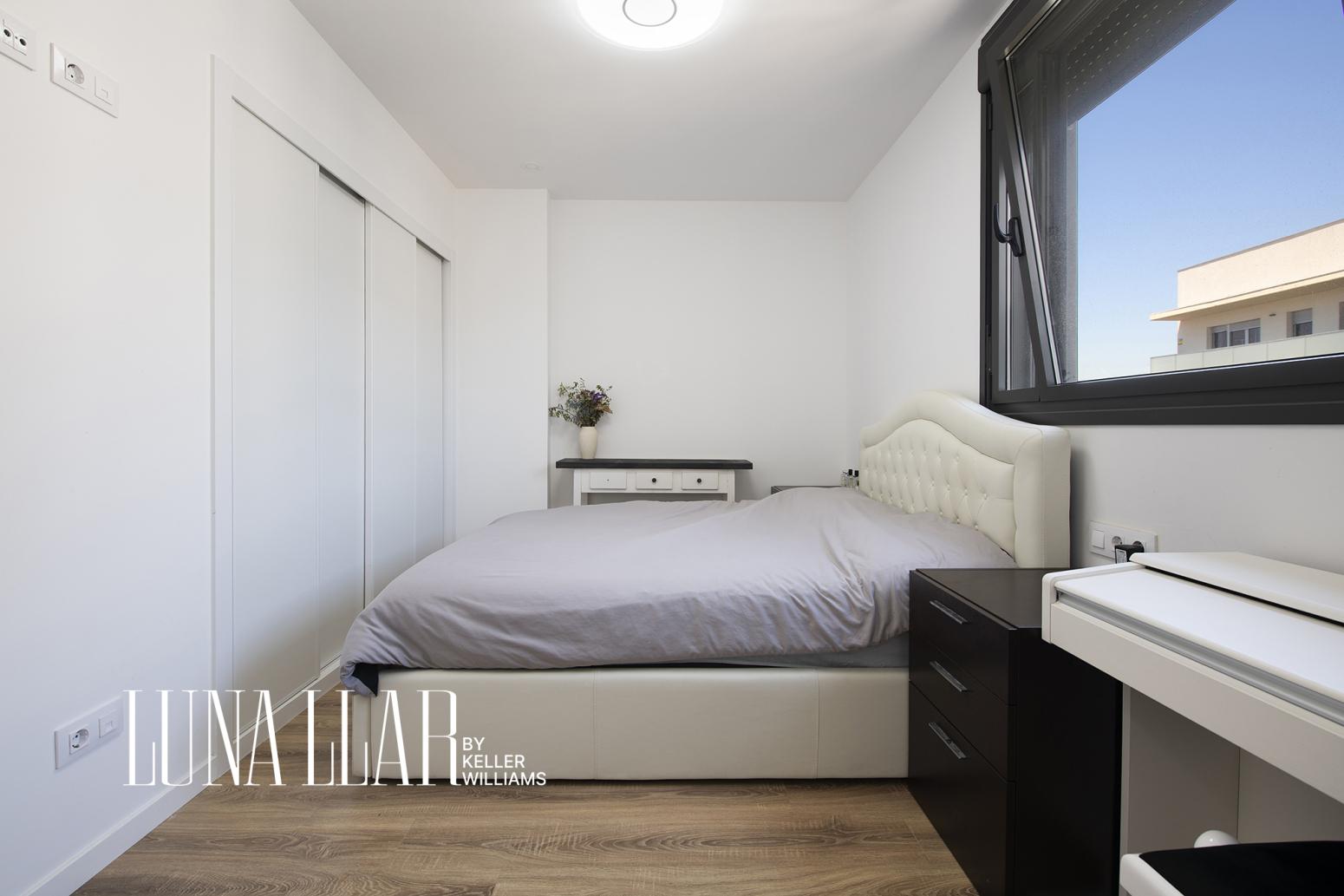 Flat for Sale in Cornellà de Llobregat