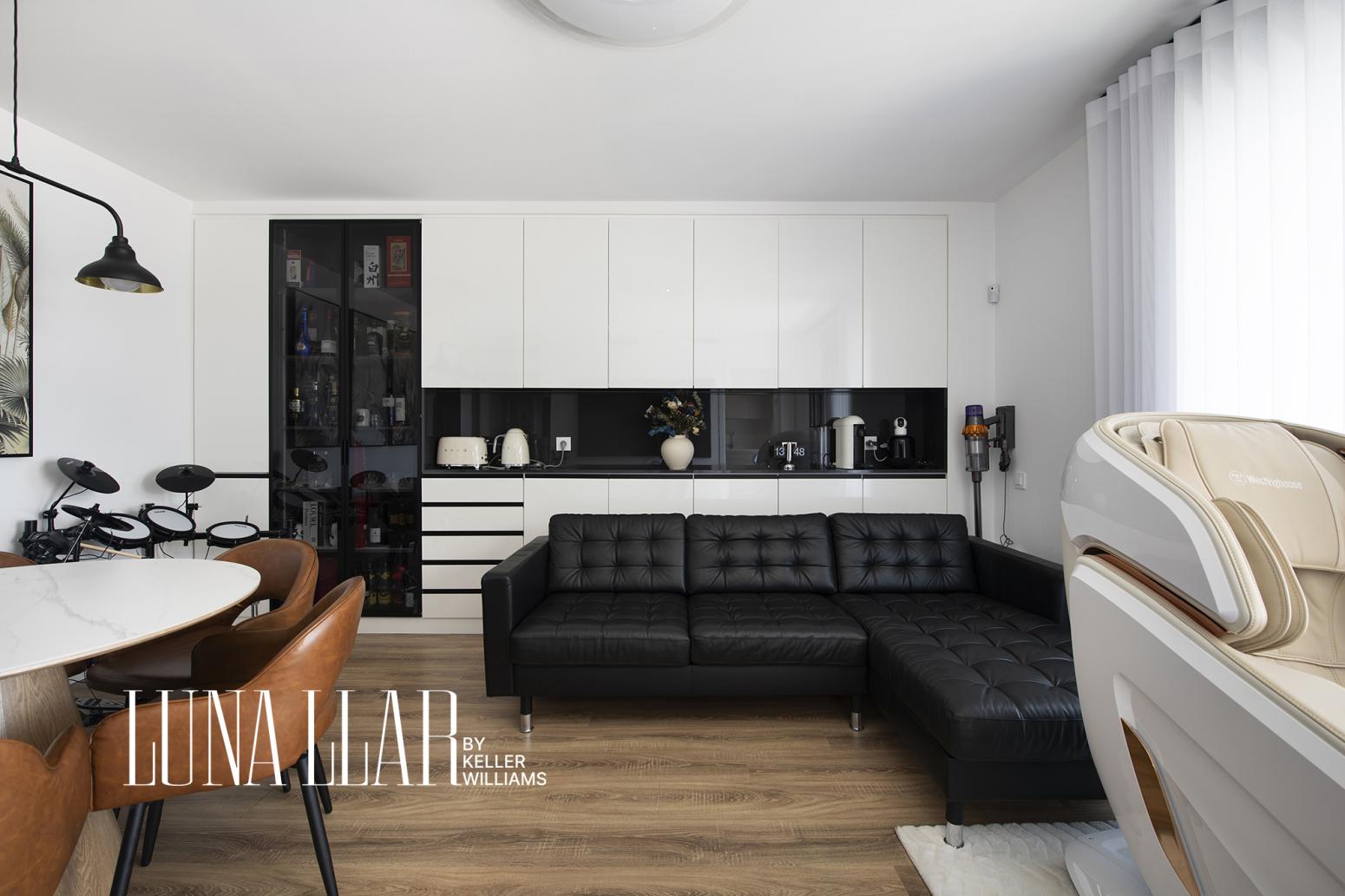Flat for Sale in Cornellà de Llobregat