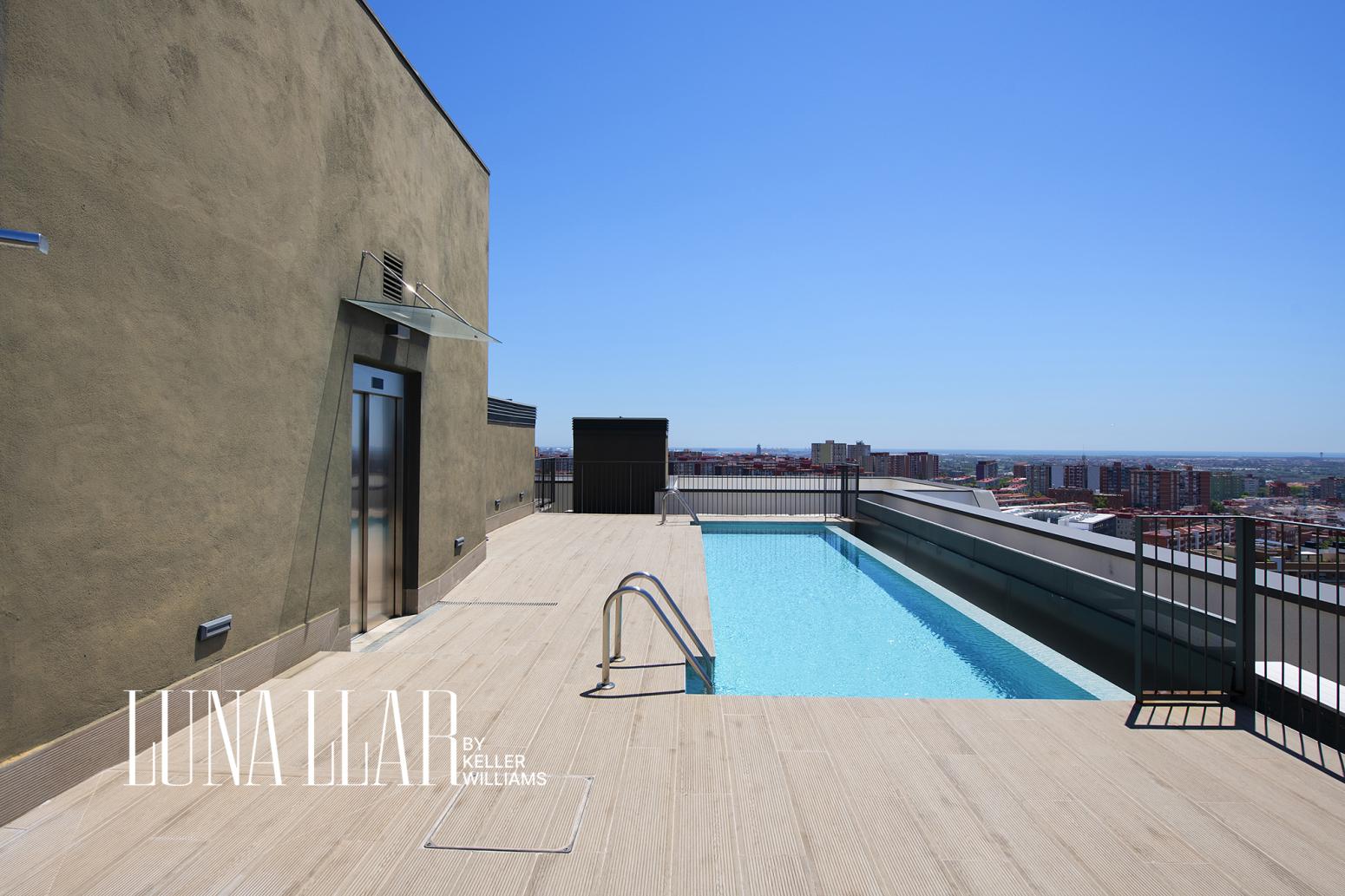 Flat for Sale in Cornellà de Llobregat