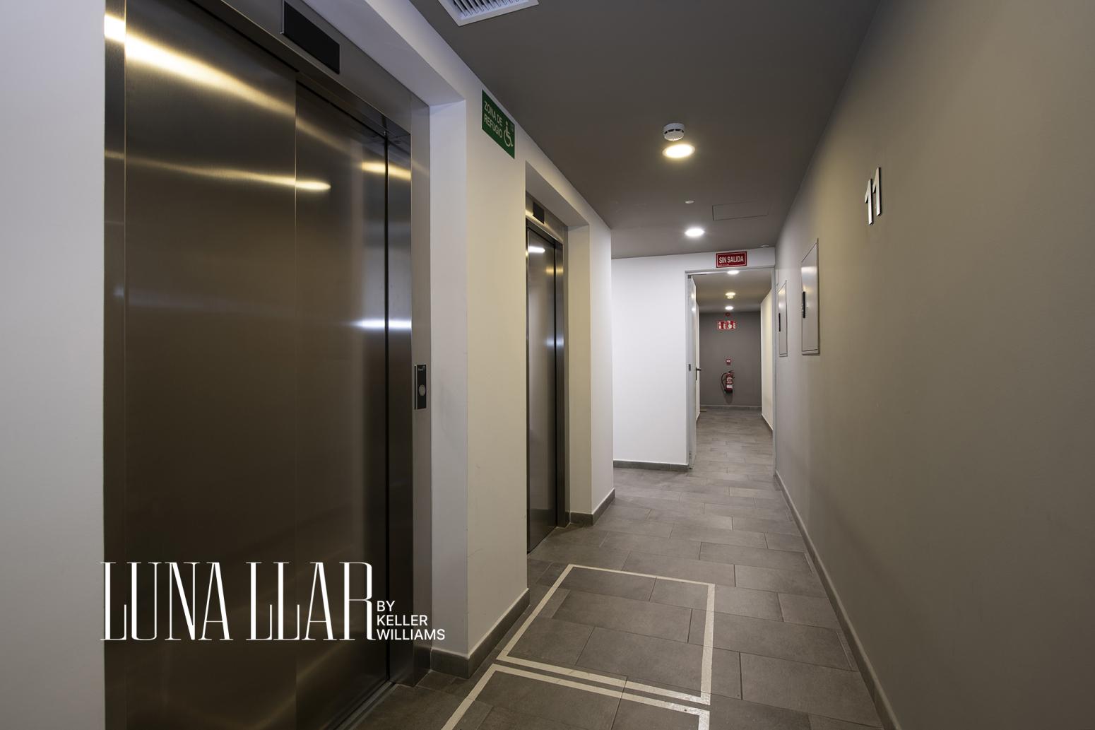 Flat for Sale in Cornellà de Llobregat