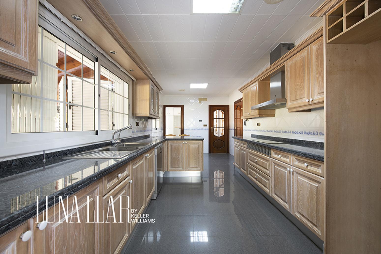 House for Sale in Gavà