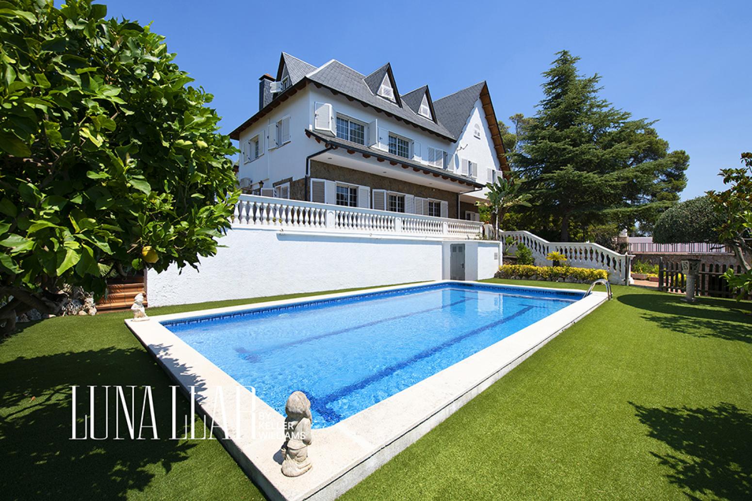 House for Sale in Gavà