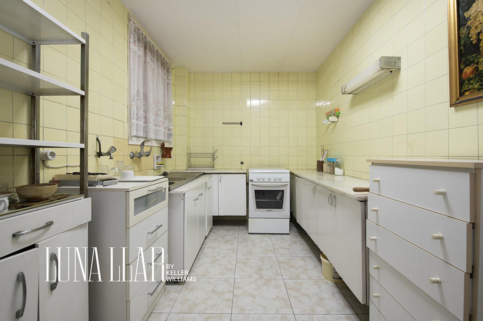 Flat for Sale in Barcelona