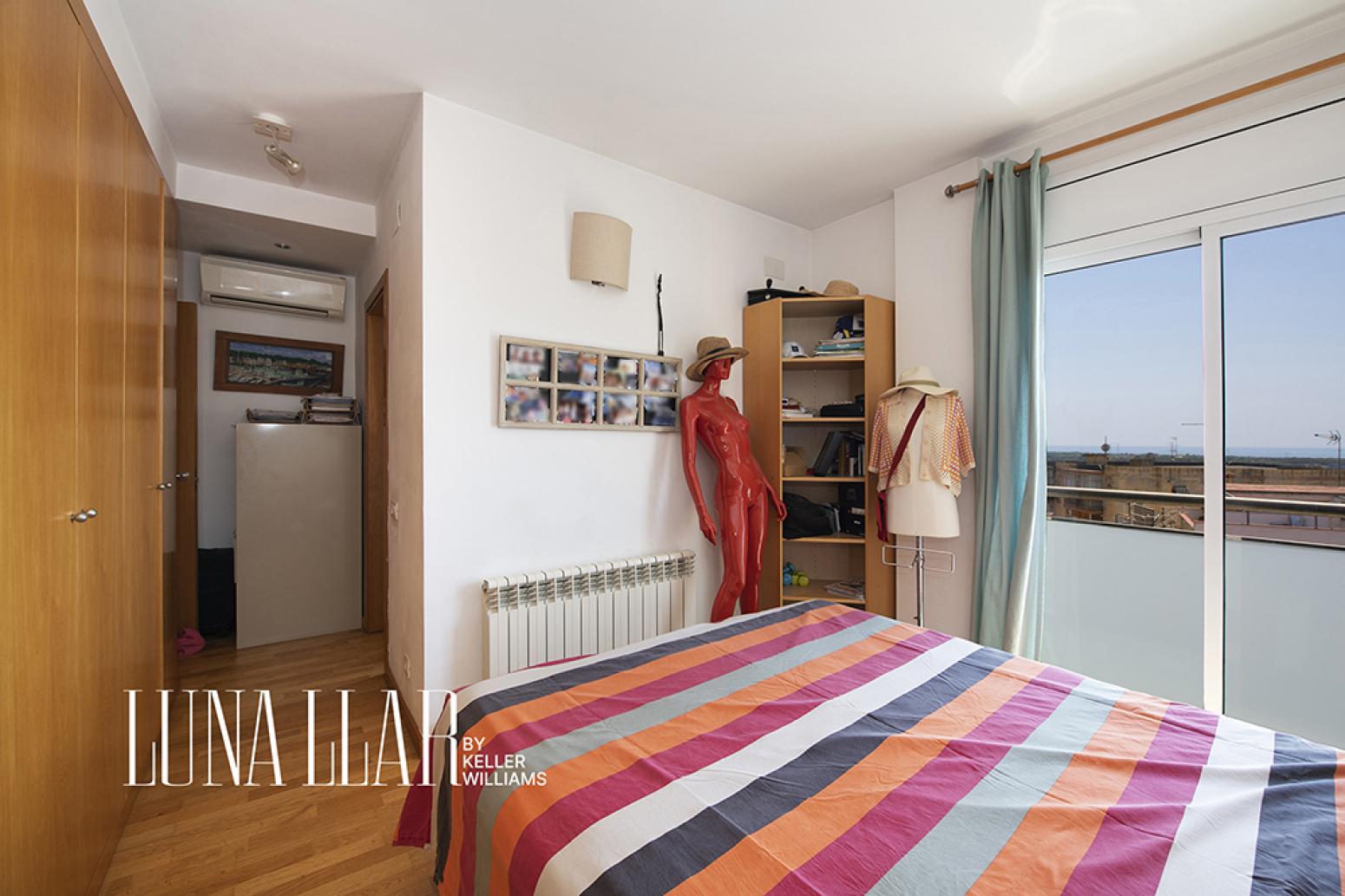 Flat for Sale in Castelldefels